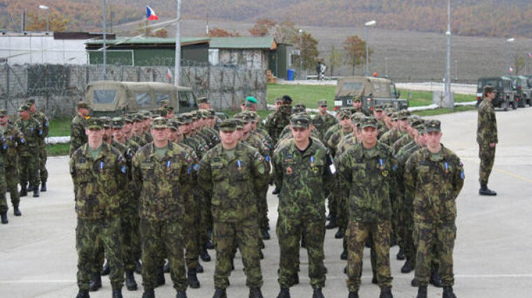 Чехія заявила про готовність надіслати військових для підтримки України