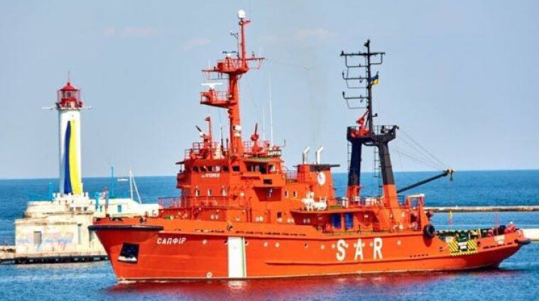 Спасательное судно "Сапфир" под контролем Украины: его доставили в румынский порт