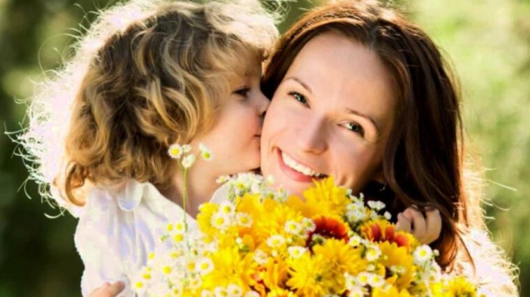 14 травня в Україні відзначають День матері: історія та звичаї цього свята
