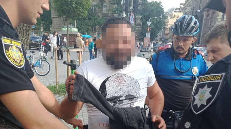 Стрельба в кафе в Львове: злоумышленника задержали