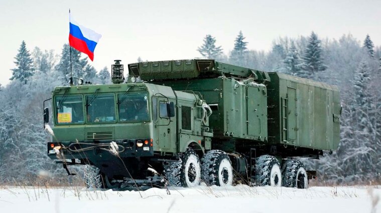 Россия начала масштабные военные маневры у границ с Украиной