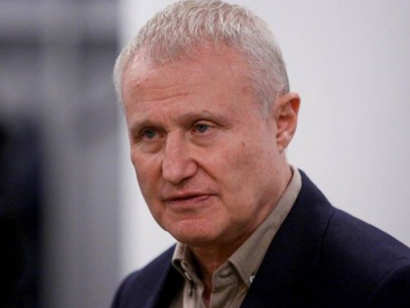 Игорь и Григорий Суркисы имеют ненастоящие номерные знаки