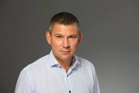 Шаповалов Юрий Анатольевич