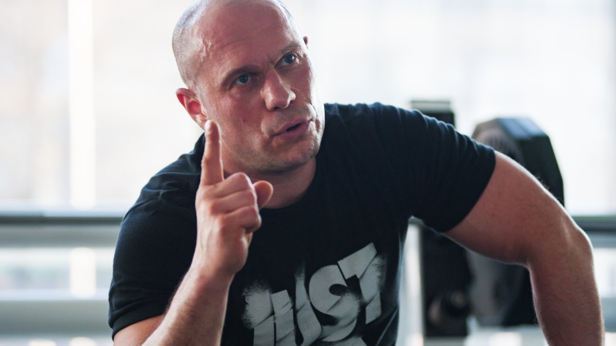 Илья Кива оправдывает собственные ошибки?