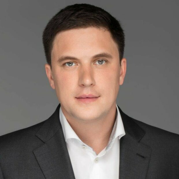 Тарасов Олег Сергеевич