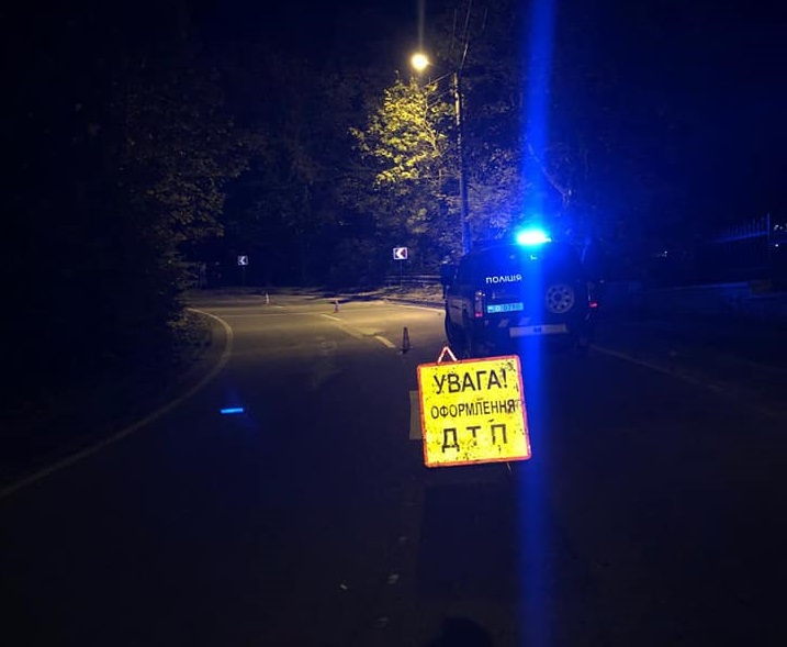 В Одесі п’яний водій протаранив під`їзд будинку