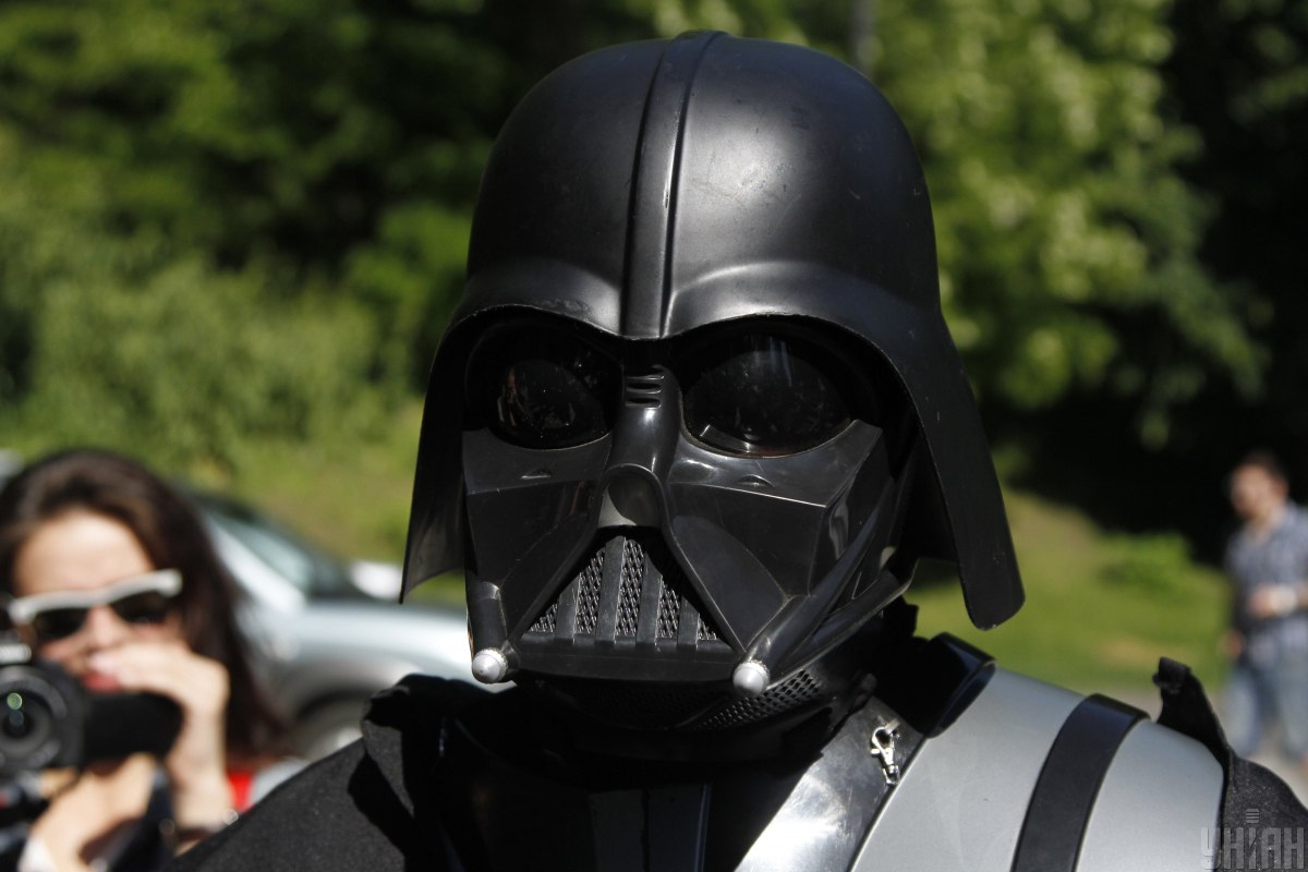 На вибори мера Одеси йдуть Дарт Вейдер, двоє Зеленських та п'ятеро Філімонових