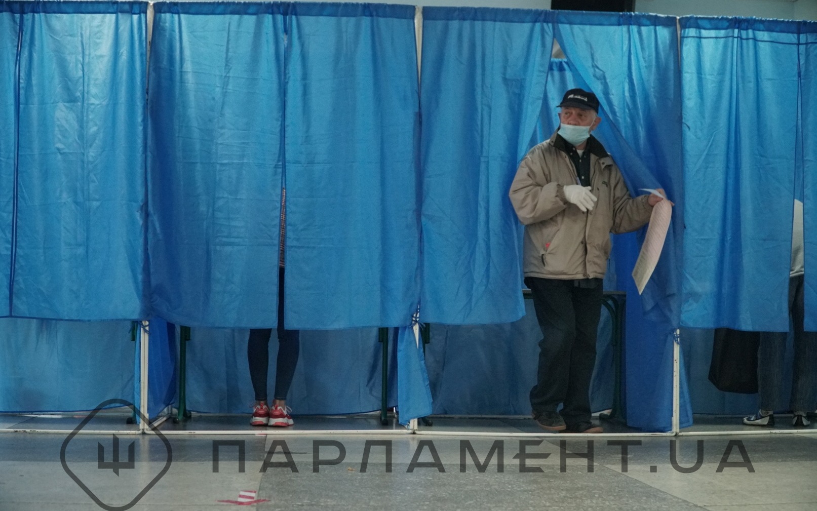 Рада приняла постановление о непризнании выборов депутатов в Госдуму РФ