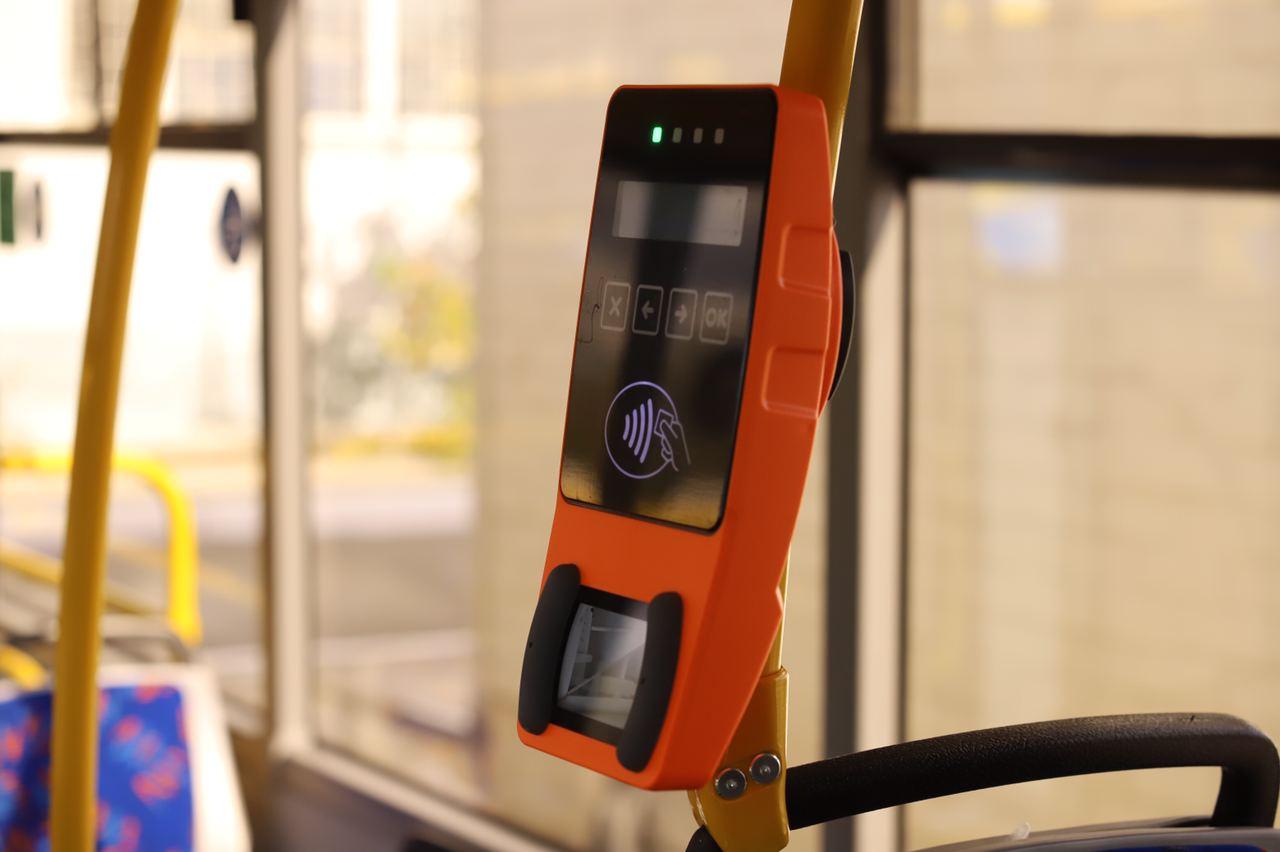 У Києві відновили плату за проїзд у громадському транспорті