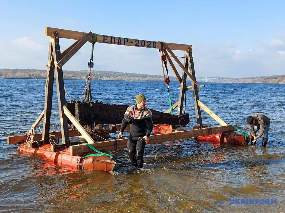 Лафет казацких времен, археология, находка, хортица, запорожье, казаки