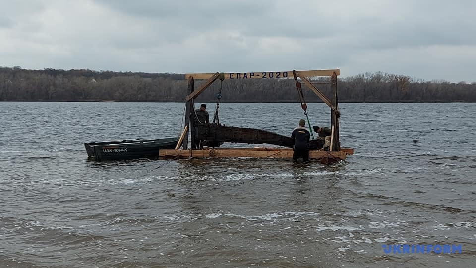 Лафет казацких времен, археология, находка, хортица, запорожье, казаки