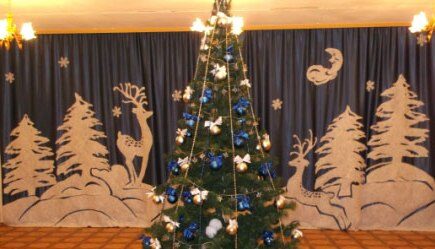 Без батьків: у Києві заборонили відвідувати новорічні свята у дитсадках і школах