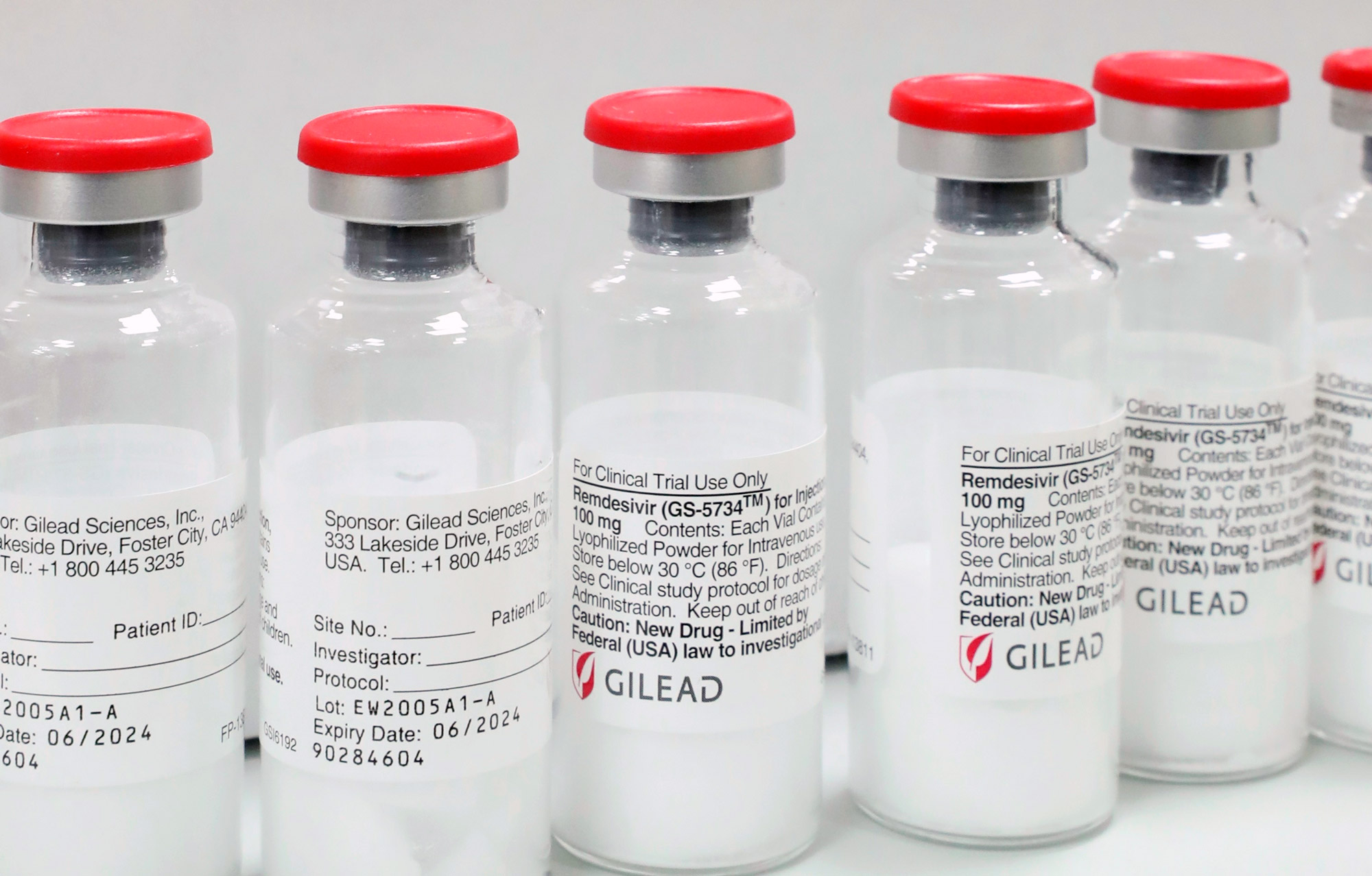 В Украине до сих пор не зарегистрировали  "Ремдесивир" для лечения больных COVID-19