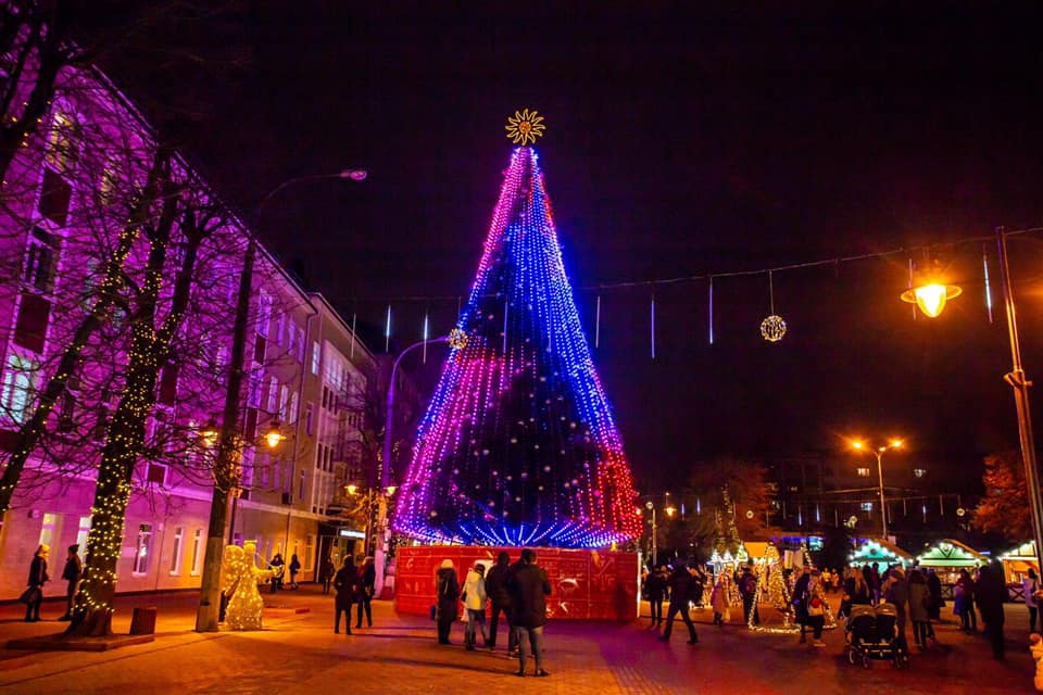 Новогодняя елка в Хмельницком