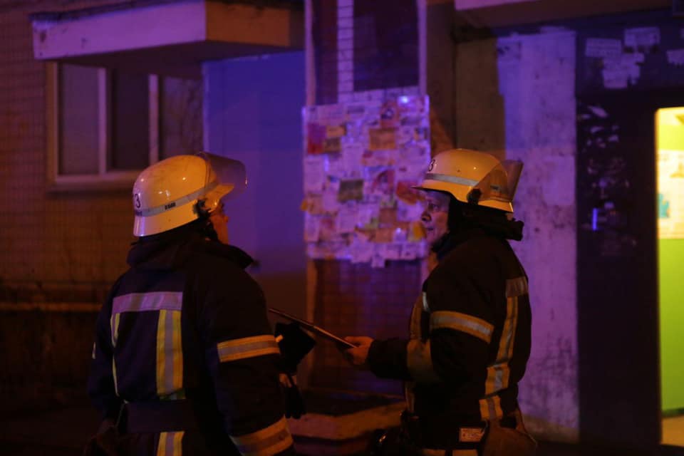 Пожежа в Києві на Троєщині