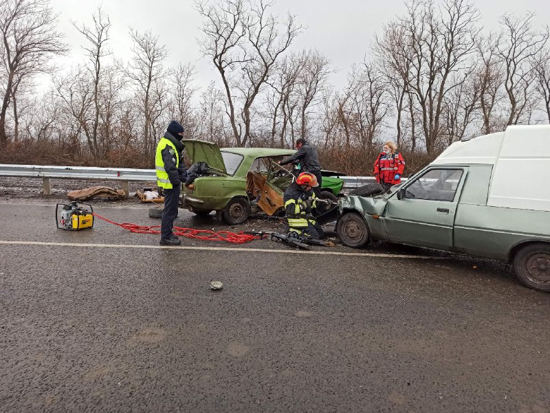 Троє дітей постраждали у ДТП в Донецькій області