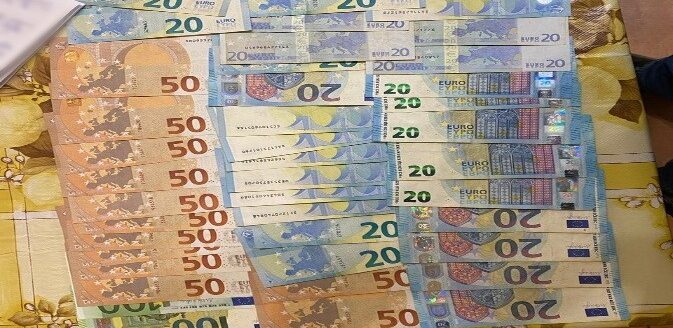 У Києвській області чоловіки підроблювали валюту, яку збували у столиці