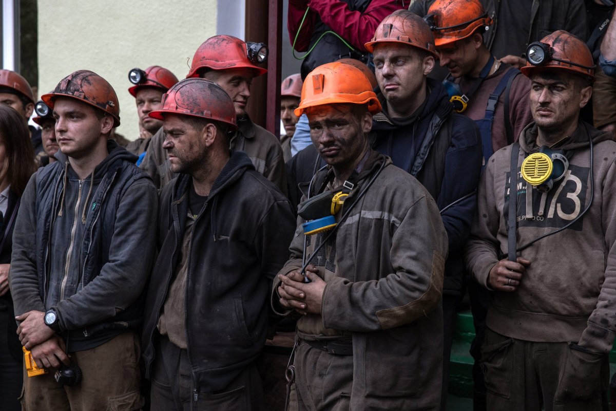 Шмигаль пообіцяв виплати зарплати шахтарям уже в понеділок