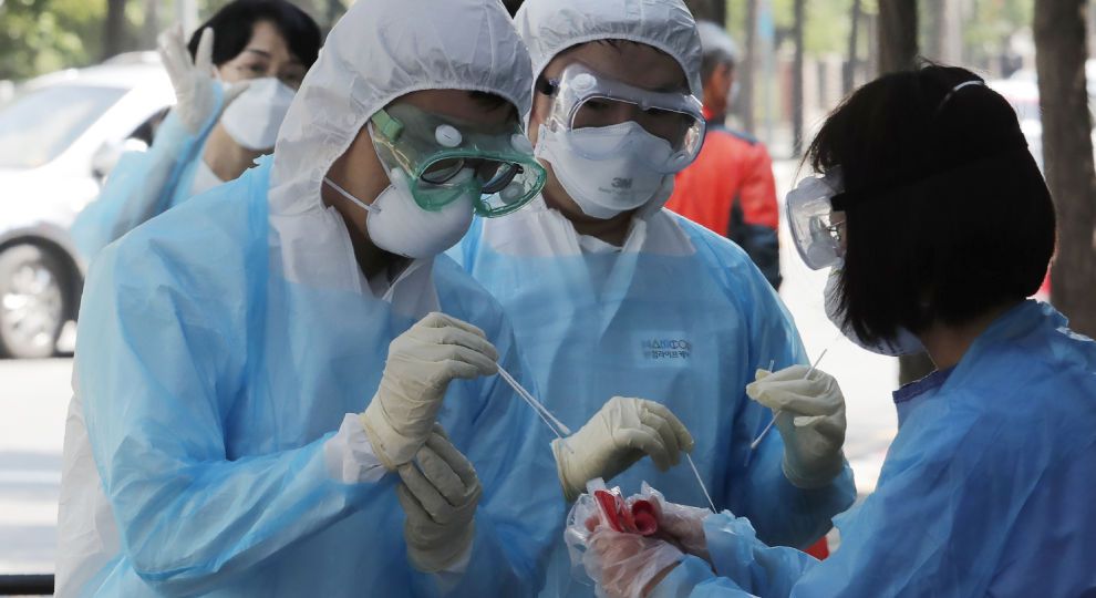 В Сеуле будут бороться с COVID-19 отключениями света