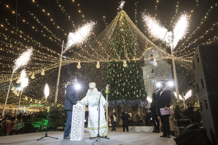 Під час відкриття головної ялинки країни сталася пожежа - відео