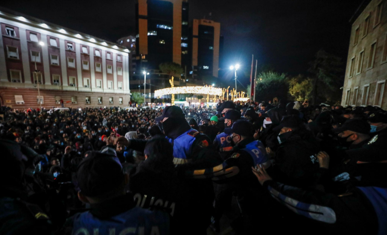 Протесты в Албании