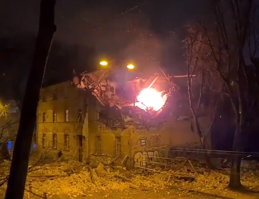 В Латвии произошел взрыв в жилом доме - фото