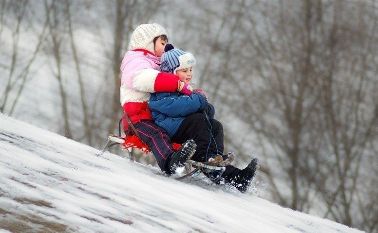 У Тернополі на гірці підстрелили ще одну дитину