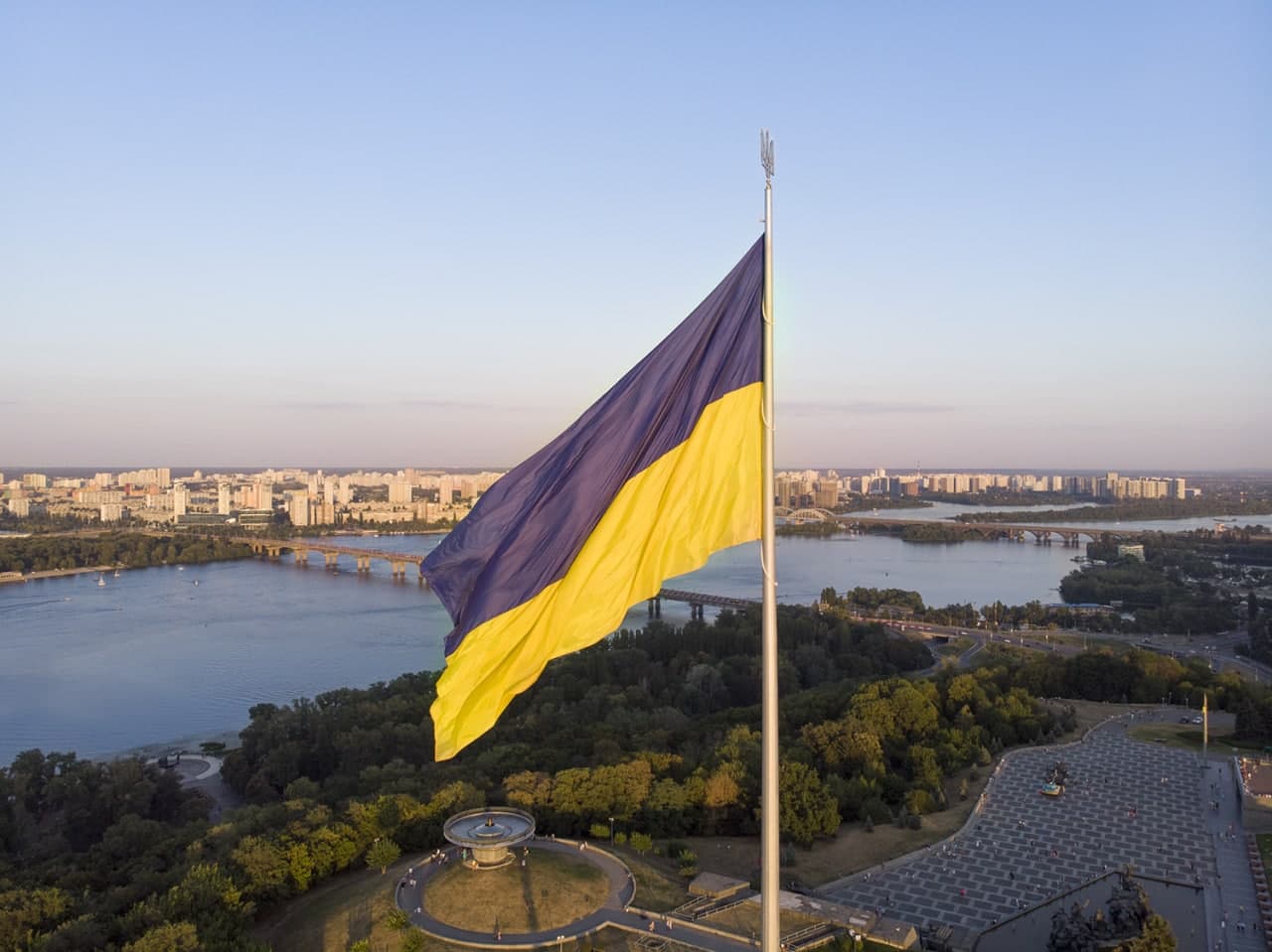 Головний прапор України