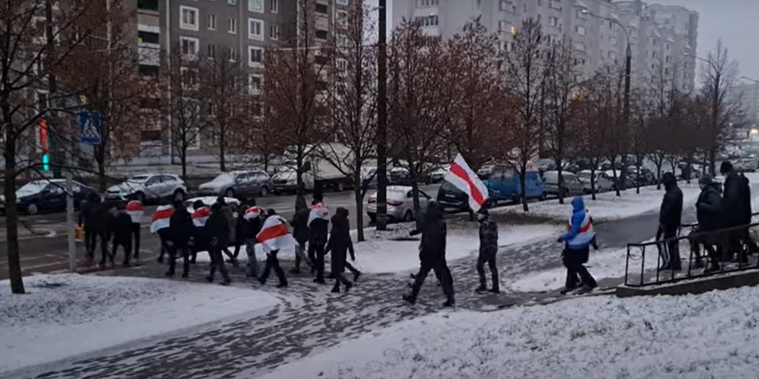 В Минске прошли первые воскресные протесты в этом году - видео
