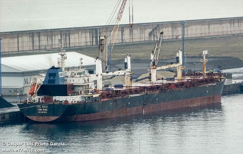 Власти Малайзии покинули на произвол судьбы двух больных covid-19 украинских моряков