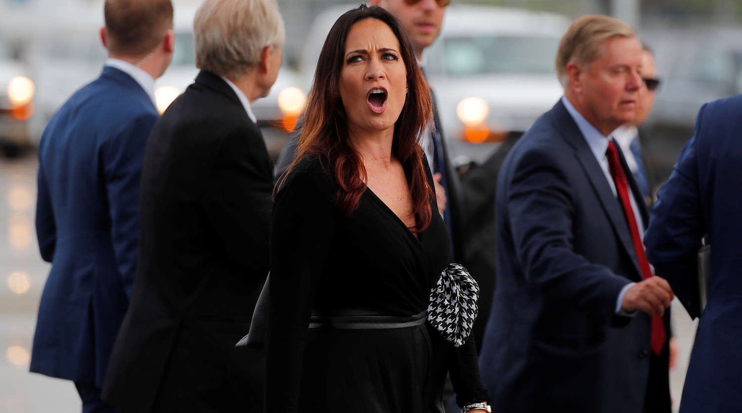 Четверо чиновников администрации Трампа подали в отставку