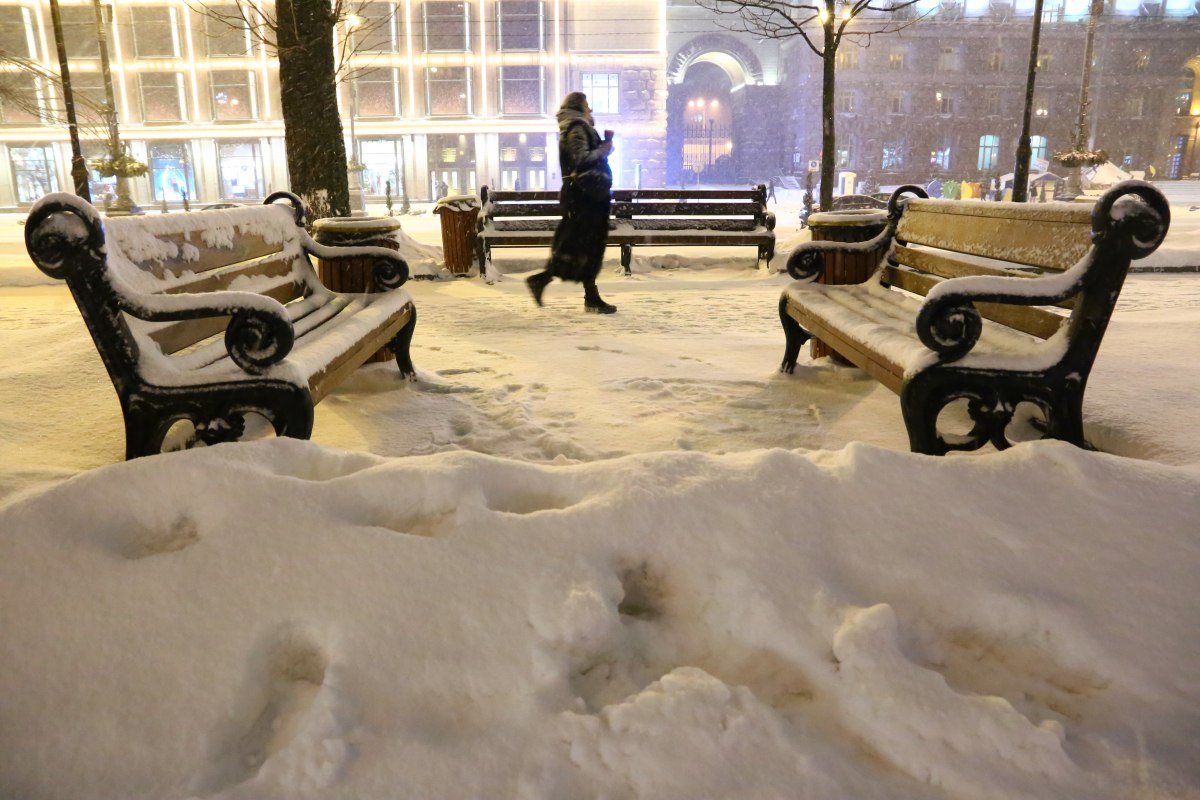Грудень в Україні розпочнеться дощами і снігопадами - Укргідрометцентр