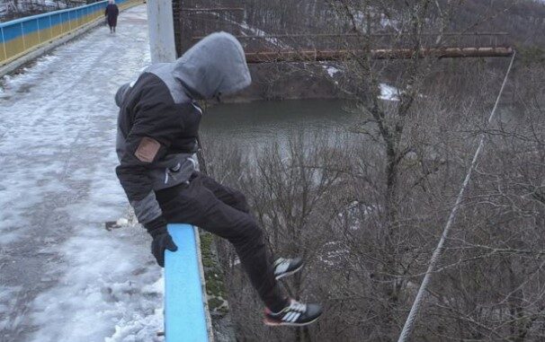 Количество самоубийств подростков выросло в Украине - Венедиктова