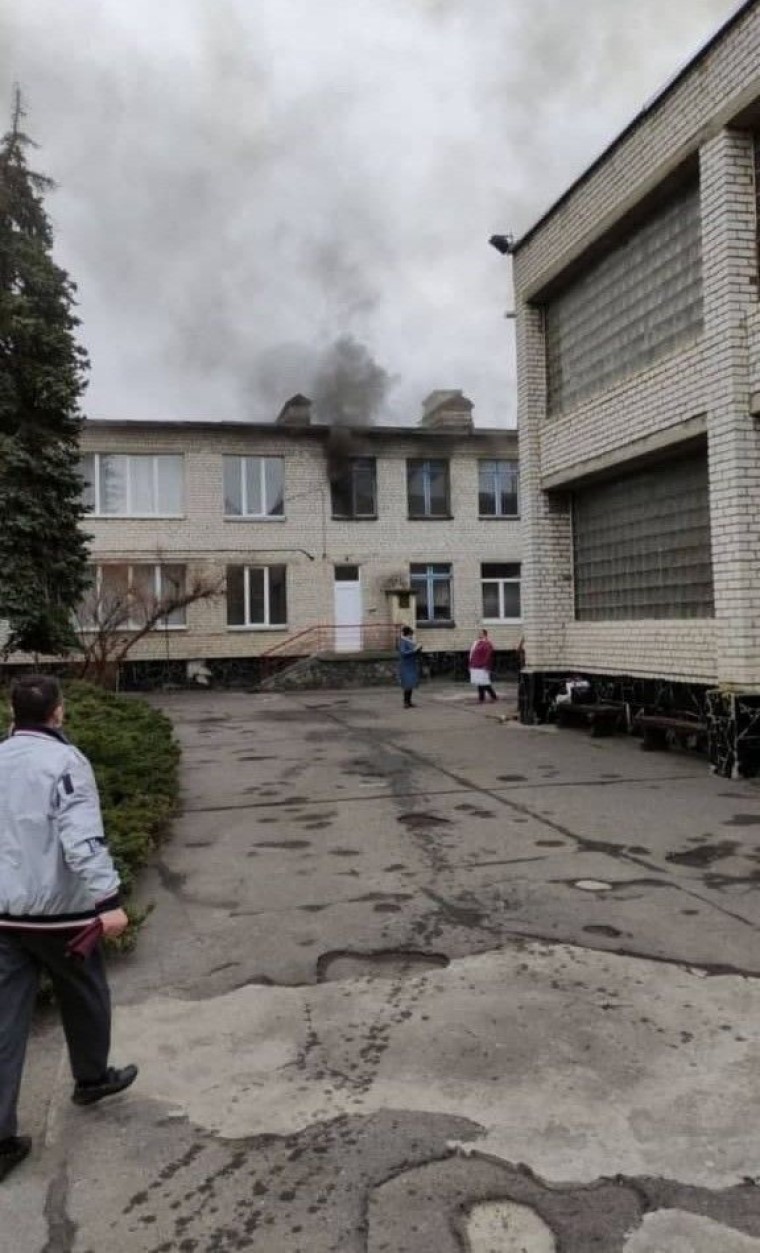 У Київській області загорівся дитячий садок (відео)
