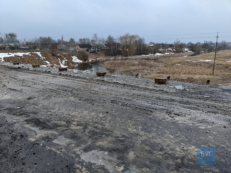 Обвал мосту на Волині