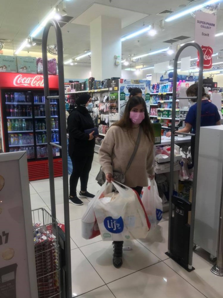 Люди поправились и не хотят работать: как сейчас живет Израиль, официально преодолевший пандемию