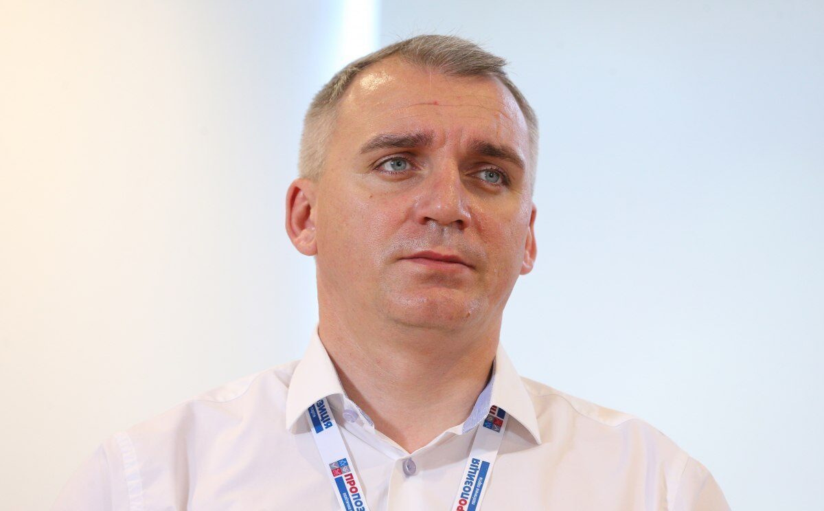 Мер Миколаєва та міські чиновники вакцинувалися проти COVID-19