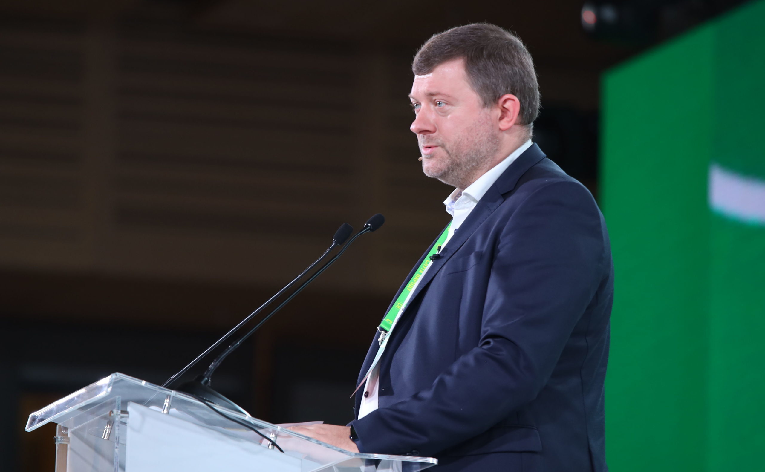 Корниенко считает, что у Зеленского нет конфликта с Ахметовым