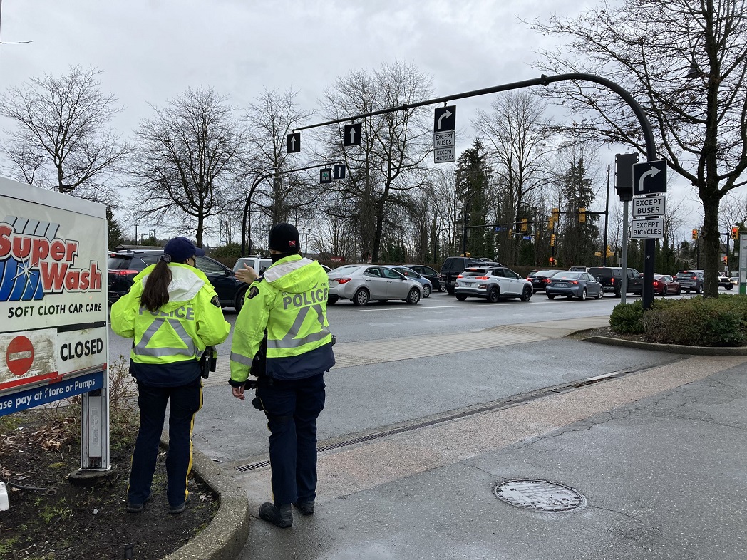 У Канаді шестеро людей постраждали під час нападу в бібліотеці - відео