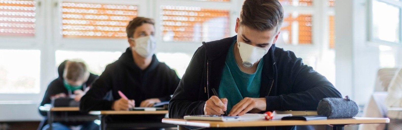 Школярів звільнили від проходження ДПА у 2021 році