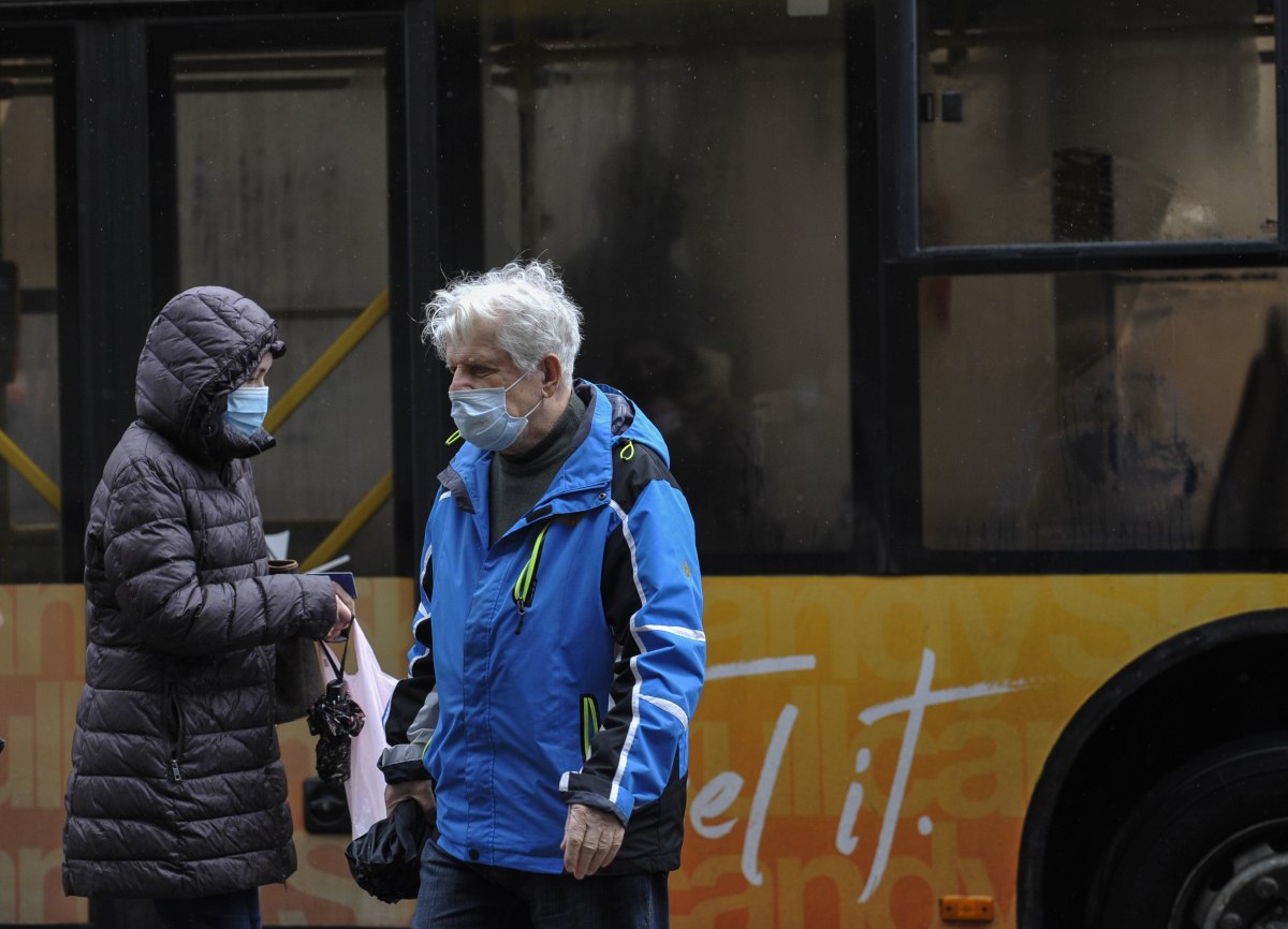 Все области Украины перешли в желтую зону карантина: какие ограничения будут действовать