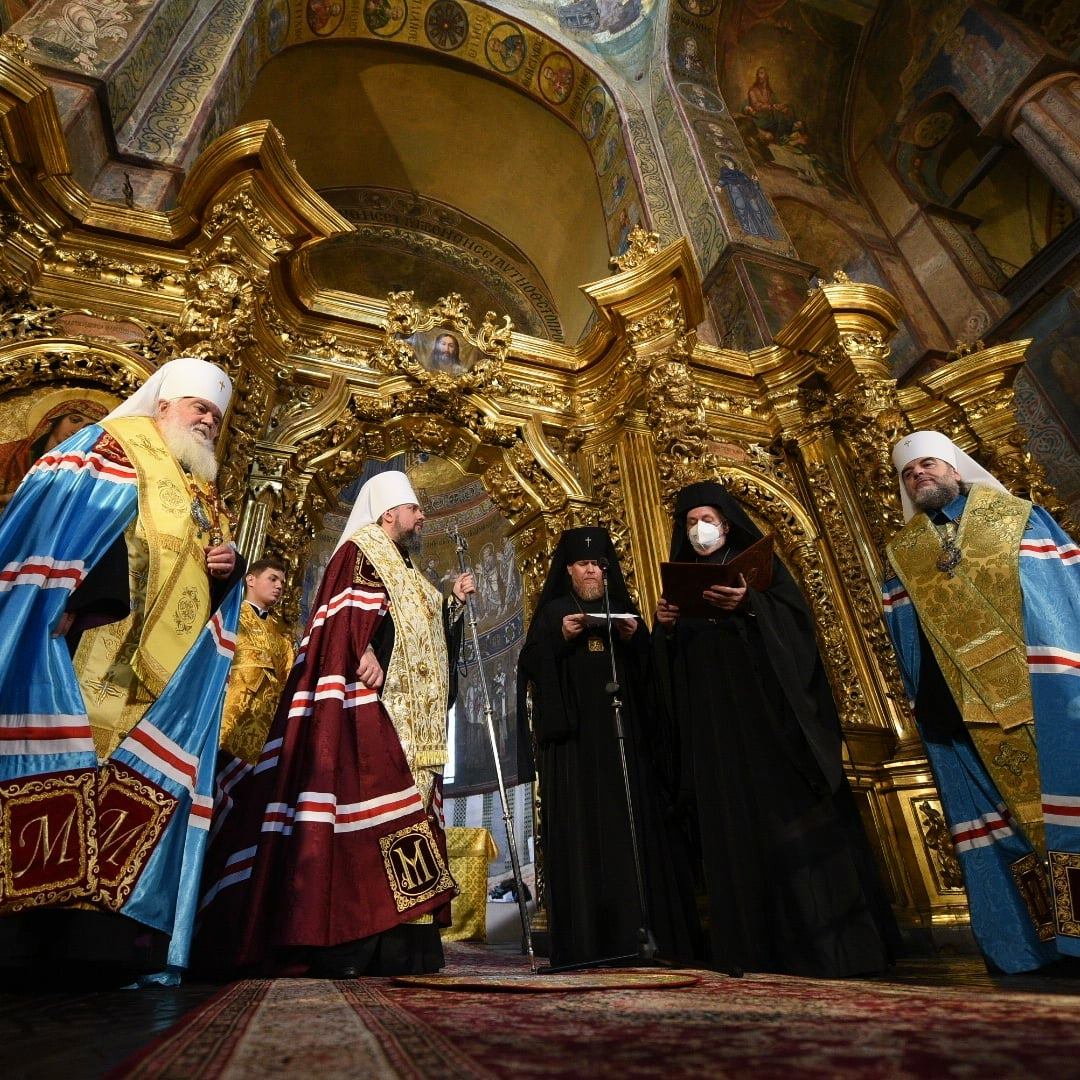 Священников будут прививать на втором этапе вакцинации против COVID-19