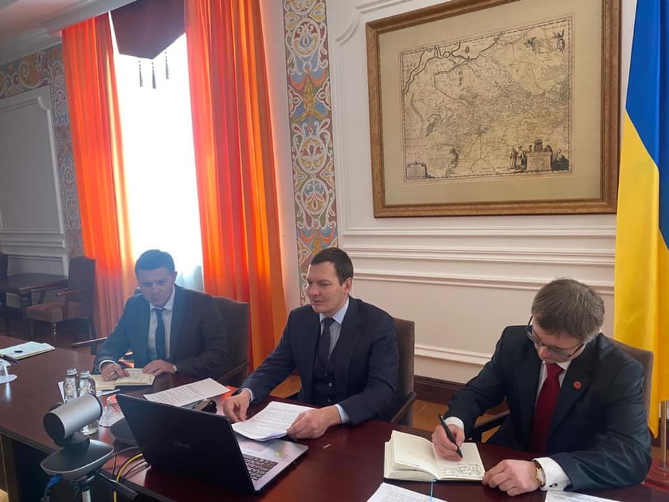 Китай не визнає анексію Криму Росією