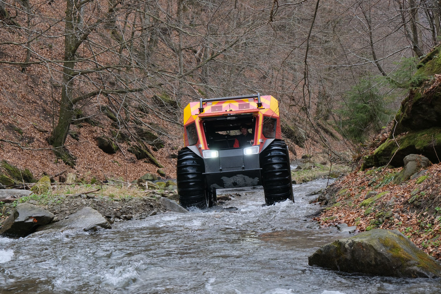 У Закарпатській області поновили пошуки зниклого у лютому туриста з Києва - фото