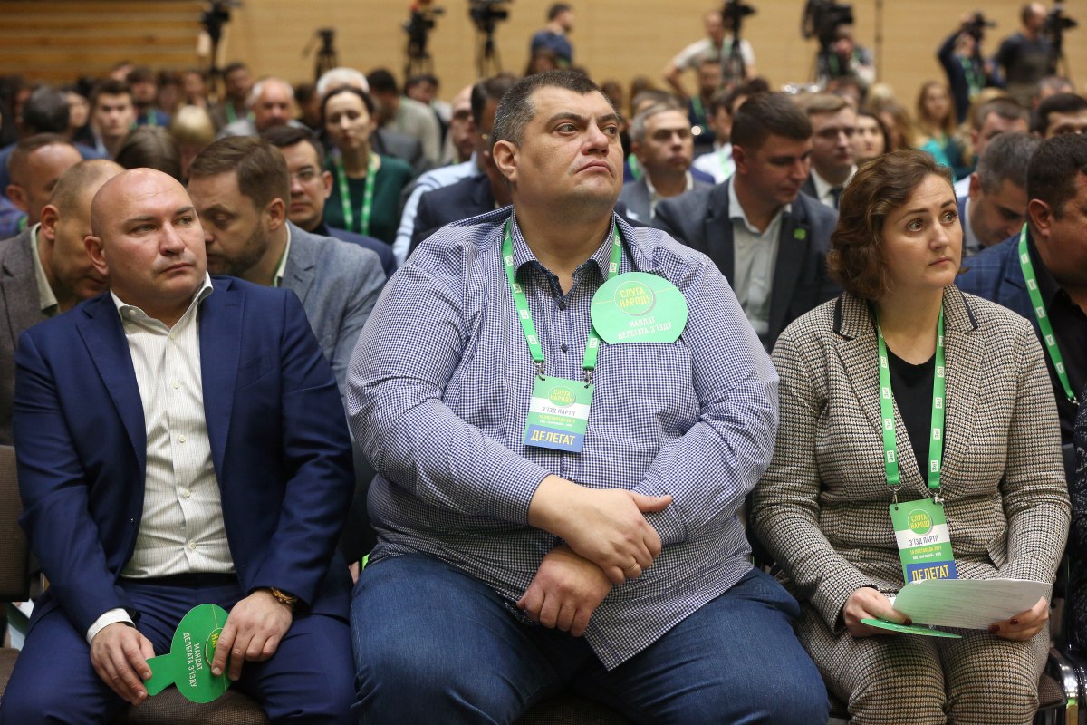 Жена "слуги" Юзика за год заработала больше трех миллионов гривен