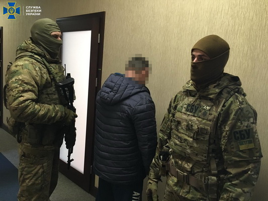 В Украине досрочно прекратили полномочия двух иностранных дипломатов