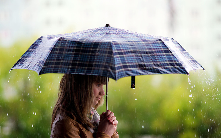 Дощитиме усюди, крім півдня: синоптик про погоду на 27 травня
