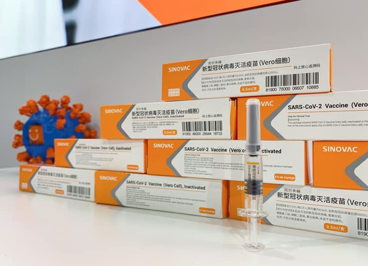 В Украину прибыло 500 тысяч доз COVID-вакцины CoronaVac