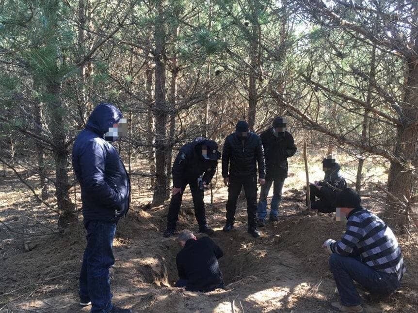 Троє "чорних лісорубів" у Сумській області зарубали спільника