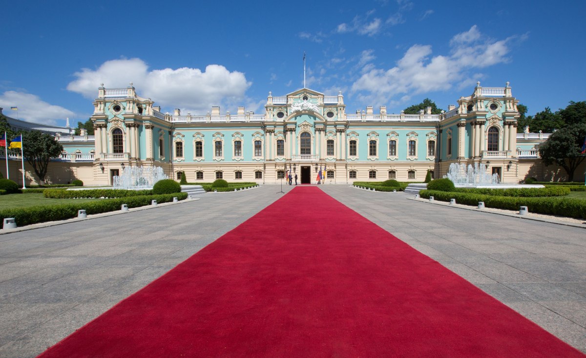У Маріїнському палаці запустили україномовний та англомовний аудіогіди